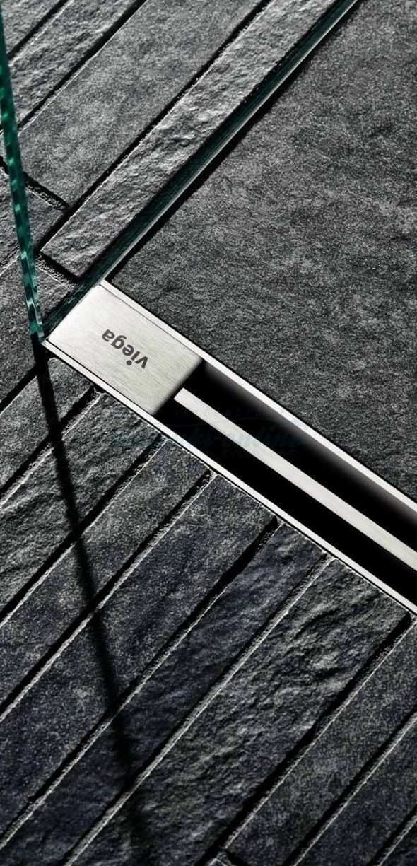 Tradycyjny brodzik czy odpływ liniowy?